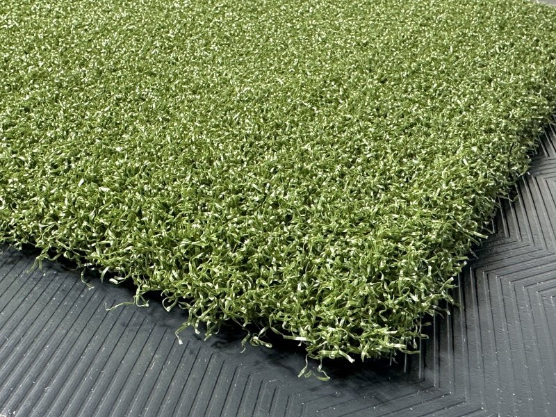 tips_ny_tee_line_335sg_color_301_turf_green_2